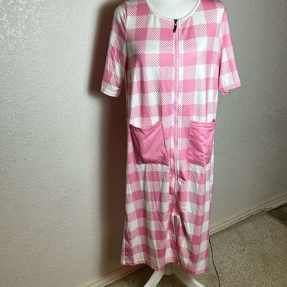 NWOT Midi-length Zippered Caftan - Picture 1 of 7